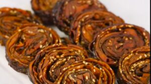 "झटपट,खमंग,कुरकुरीत अळूची वडी रेसिपी|instant aluvadi recipe2025"